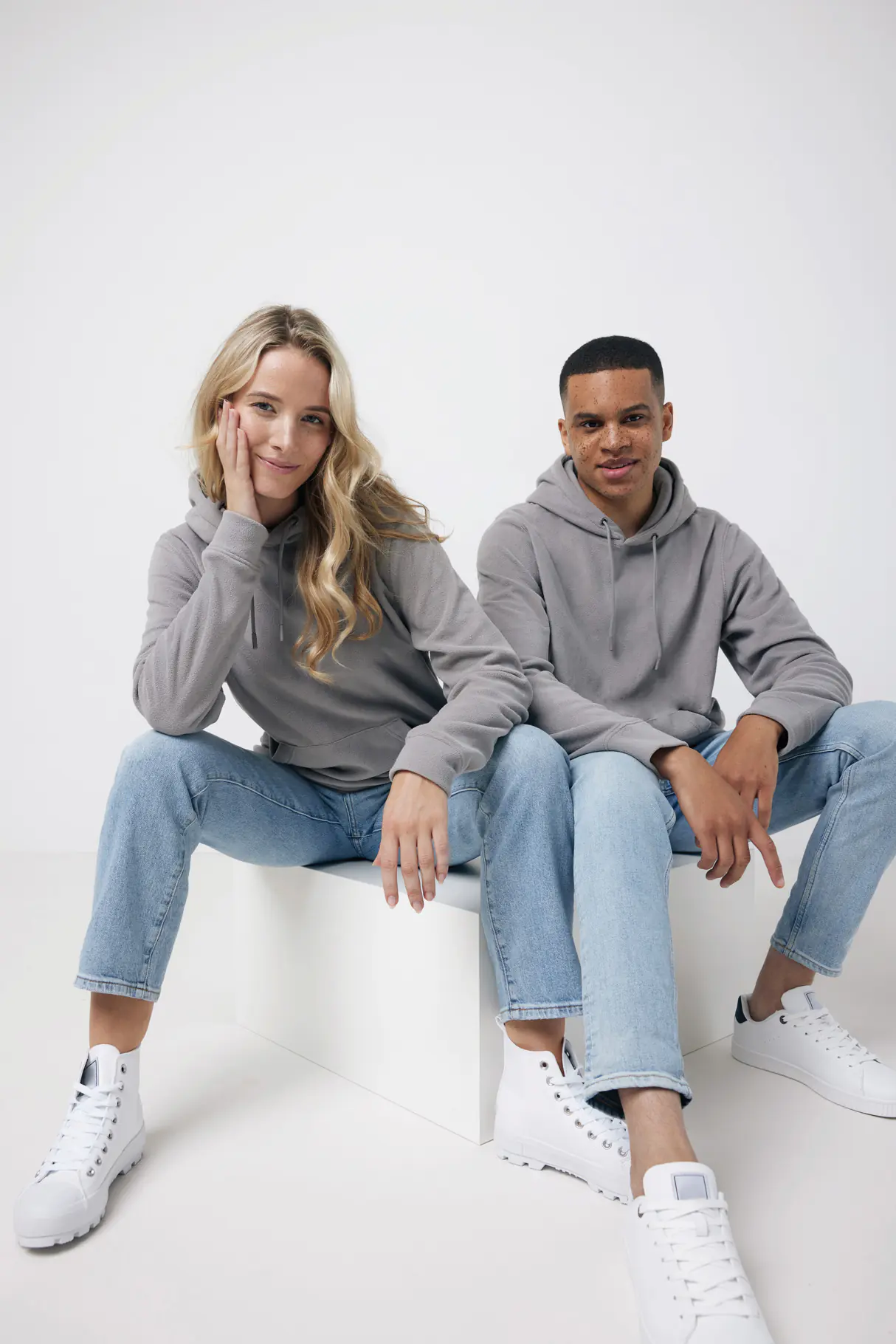 IQONIQ Trivor gerecycled polyester fleece hoodie
