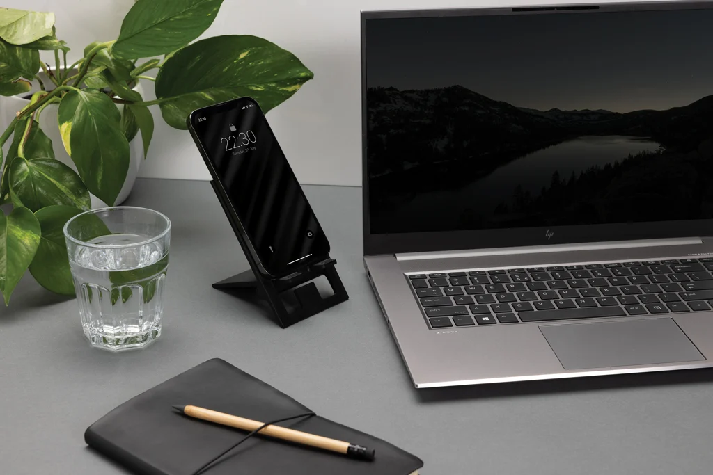 SnapStand RCS gerecycled plastic telefoonstandaard