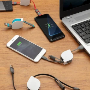 3-in-1 kabel met oprolmechanisme