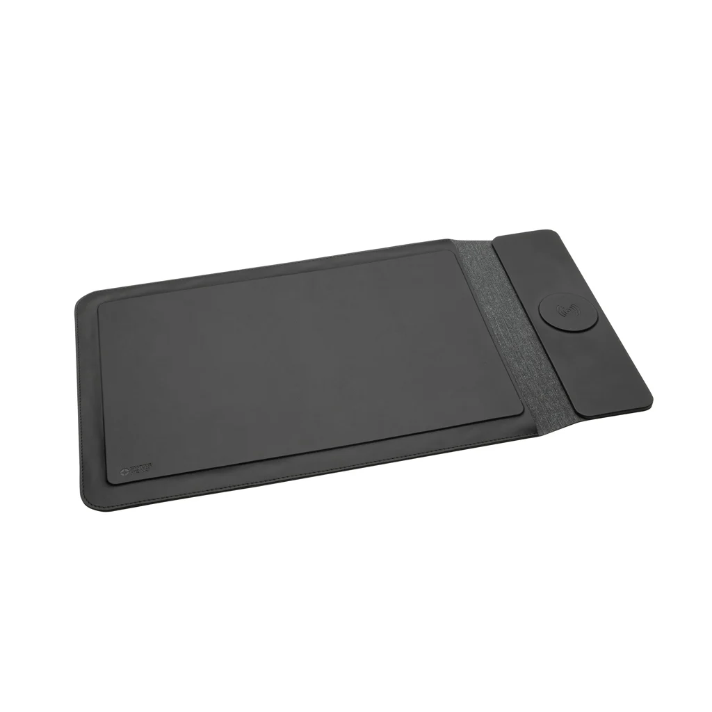Swiss Peak 14-15,6 inch laptopsleeve met 15W magn. opladen