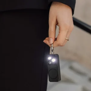 GuardBuddy RCS persoonlijke alarm met USB-C-opladen