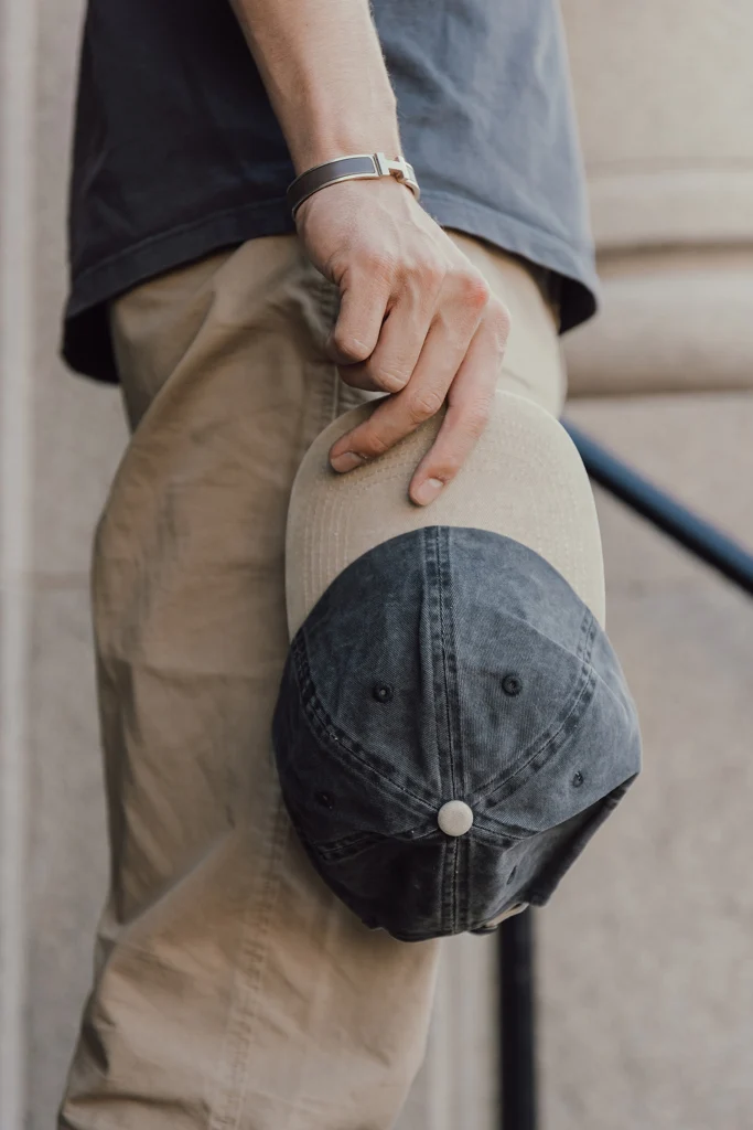 BEAU AWARE™ Washed 6 panel 270gsm cotton twill two tone cap