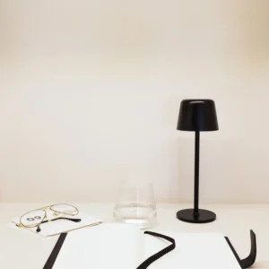 Zenic RCS gerecyclede plastic USB oplaadbare tafellamp