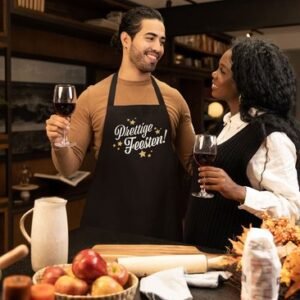 Go Mama - Kerst Keukenschort "Prettige Feestdagen" – Grappige Keukenschort - 100% Katoen – Kerstcadeau personeel - Kerstgeschenk personeel - Relatiegeschenk kerst - Kerstpakket - Afbeelding 4